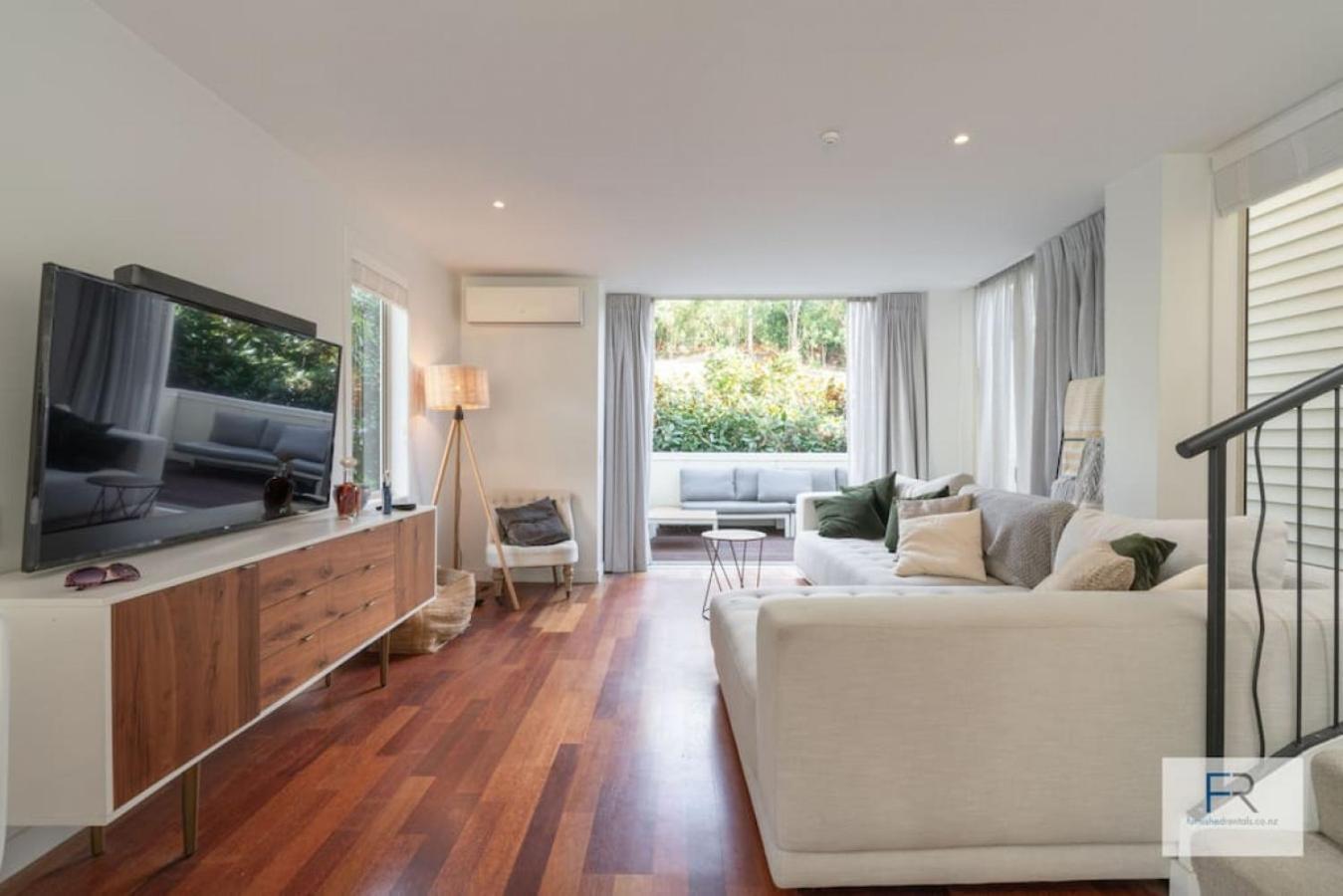 Chic Parnell Townhouse Villa โอ๊คแลนด์ ภายนอก รูปภาพ